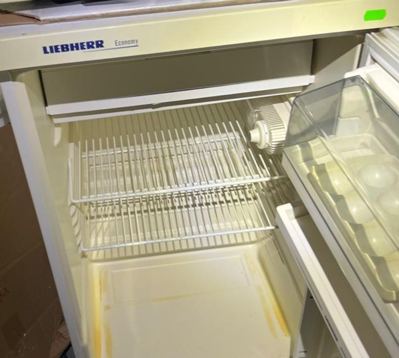 Холодильник студентський