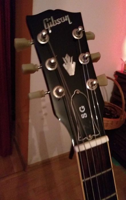 Sprzedam gitara elektryczna Gibson SG wersja limitowana