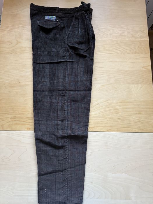 Spodnie sztruksowe nowe