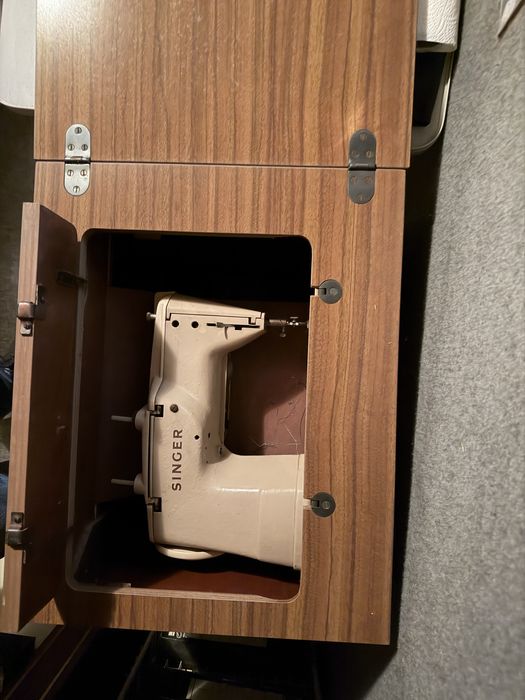 Maquina costura Singer