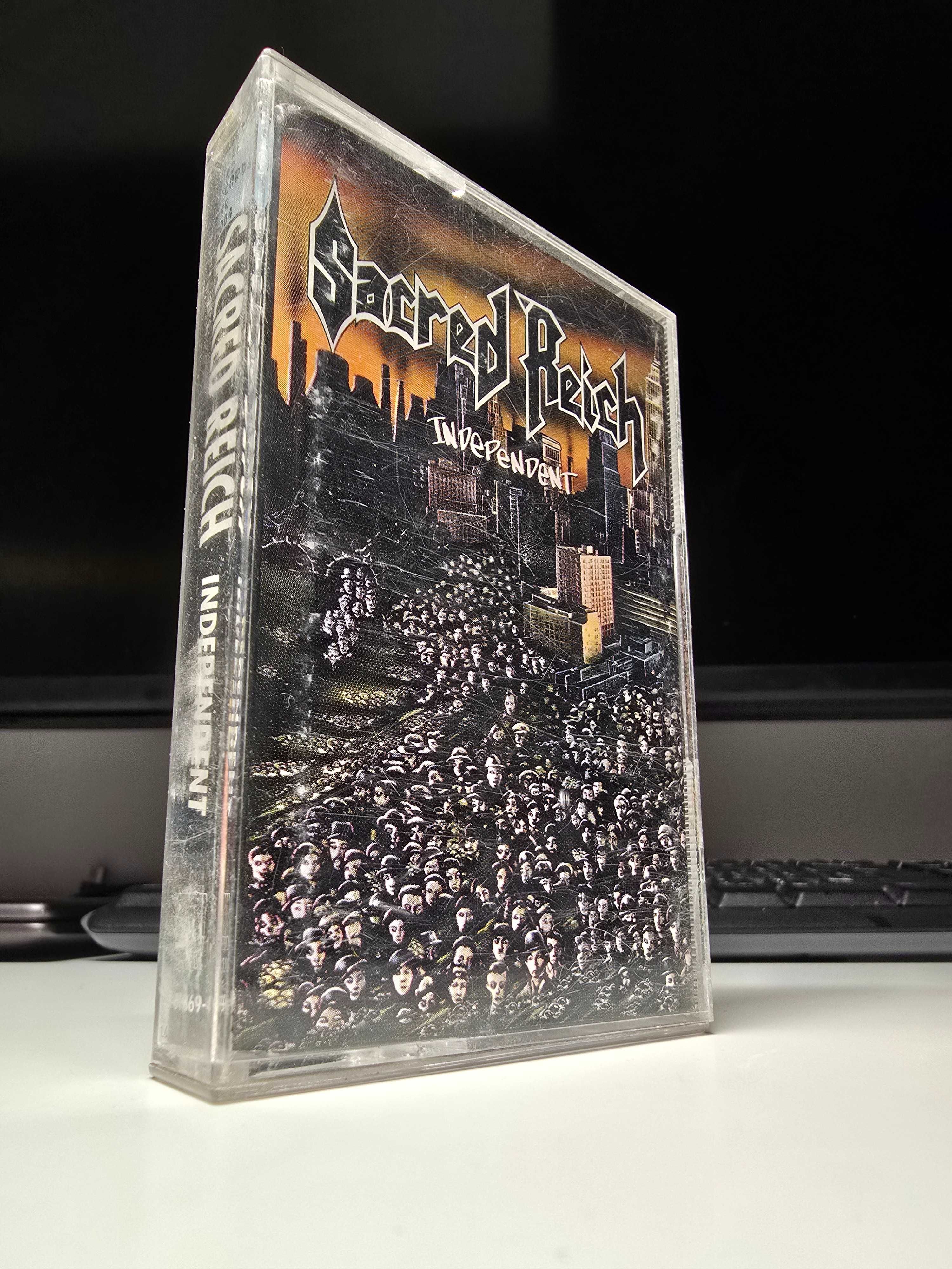 Oryginalna kaseta Sacred Reich "Independent".