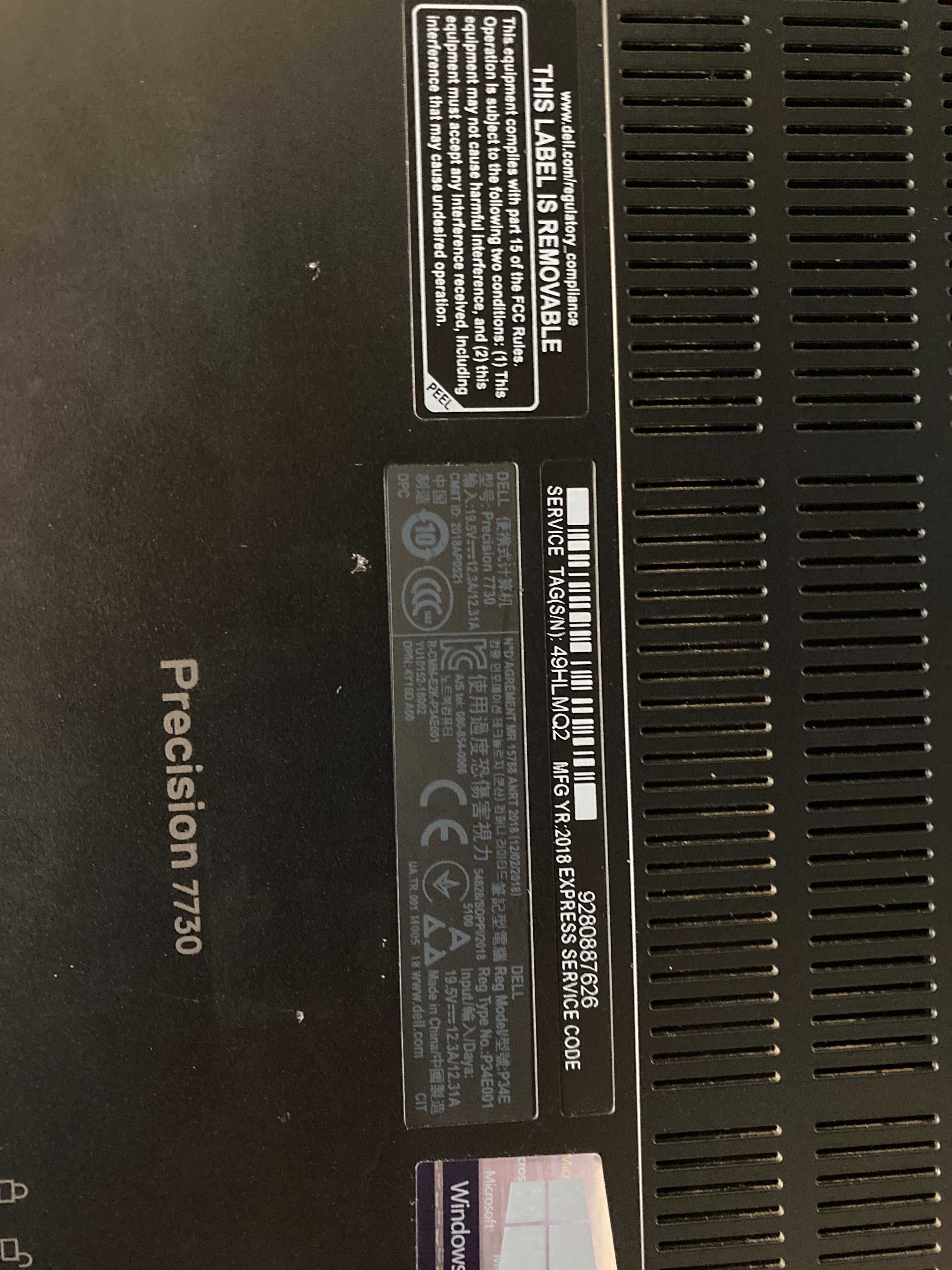 Dell Precision 7730 17''Core i7 8750H 16GB 2TB HDD Radeon Pro WX 4150