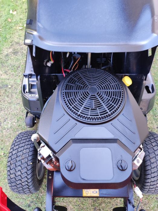 Traktorek kosiarka EFCO 2018 rok 24 konie dwucylindrowy mulczer duży