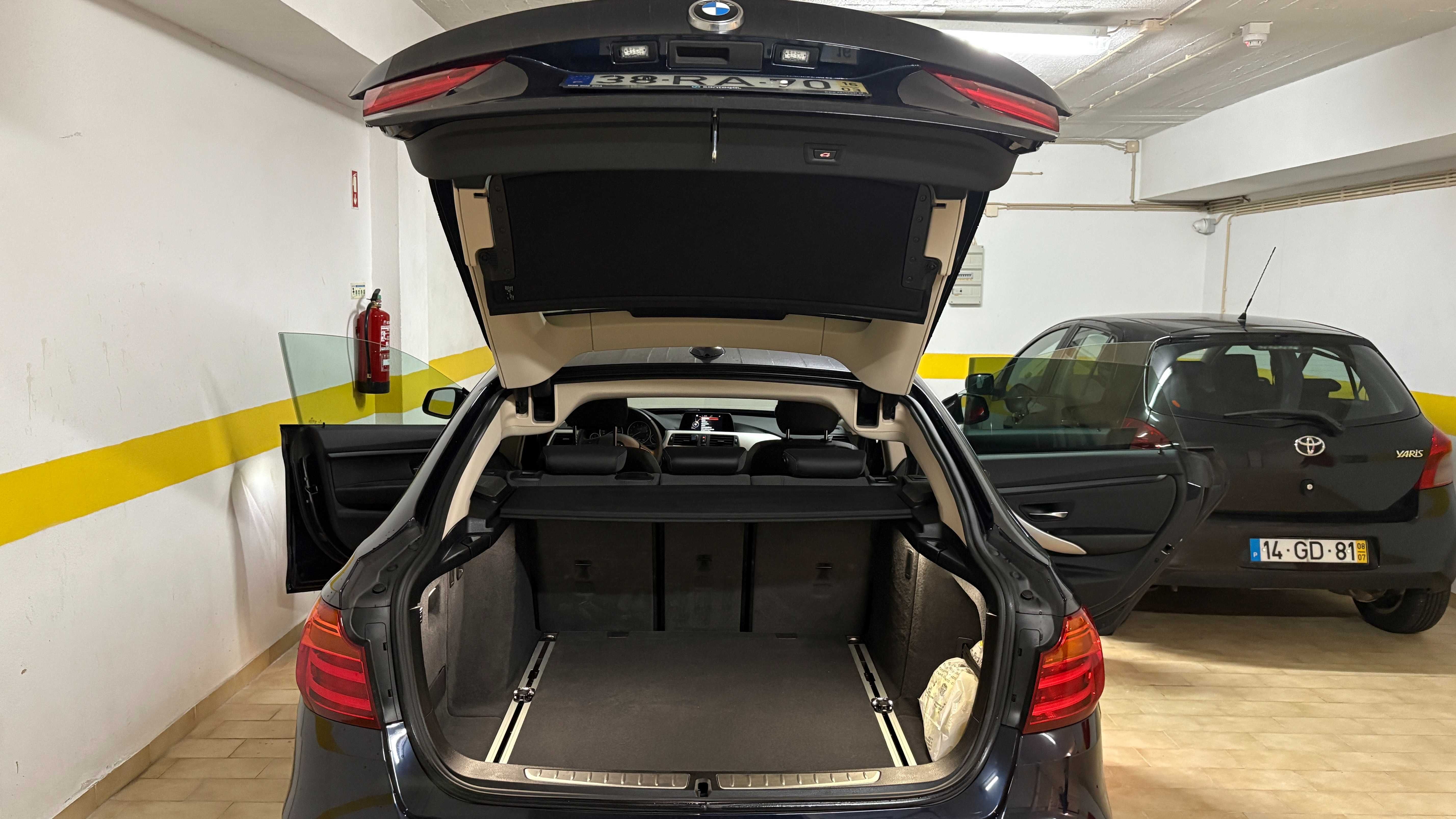 BMW 328ix GT Advantage Azul Imperial metalizado de 2016 - Oeiras