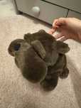Shar Pei brązowy pies piesek maskotka przytulanka długość 34cm.