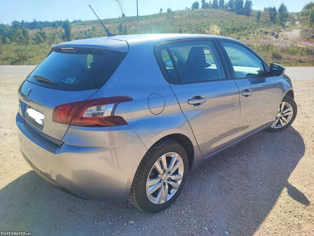 Peugeot 308 1.6 BlueHDi 120cv Automático 95 mil km - 17