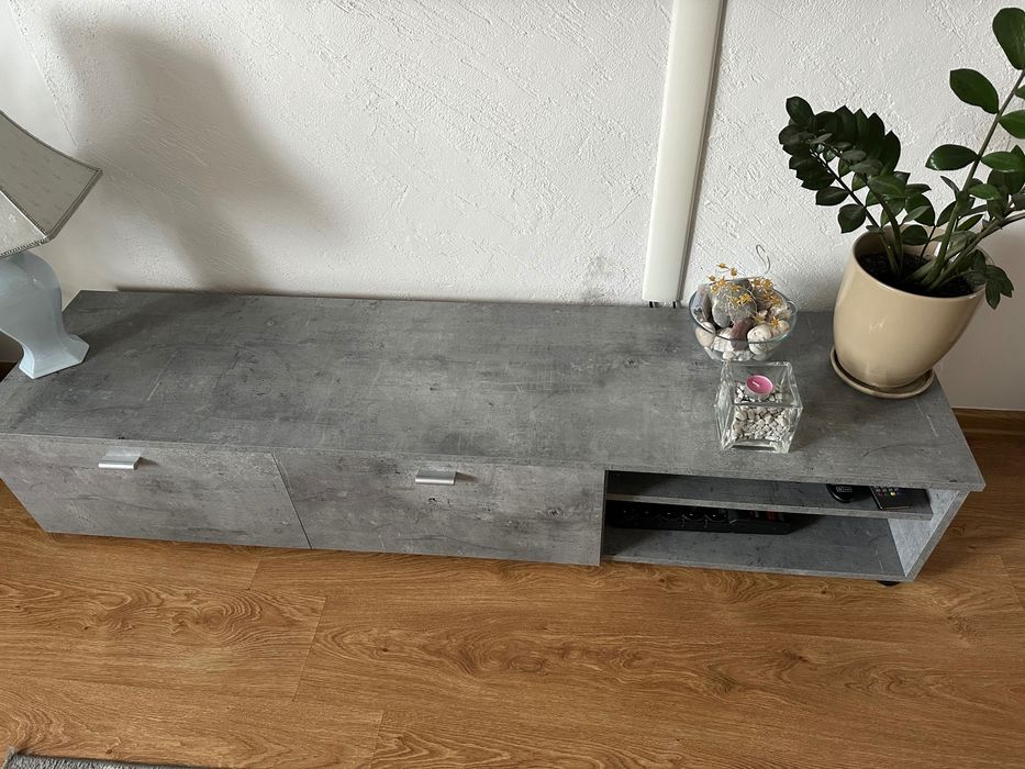 Nowe meble salonowe