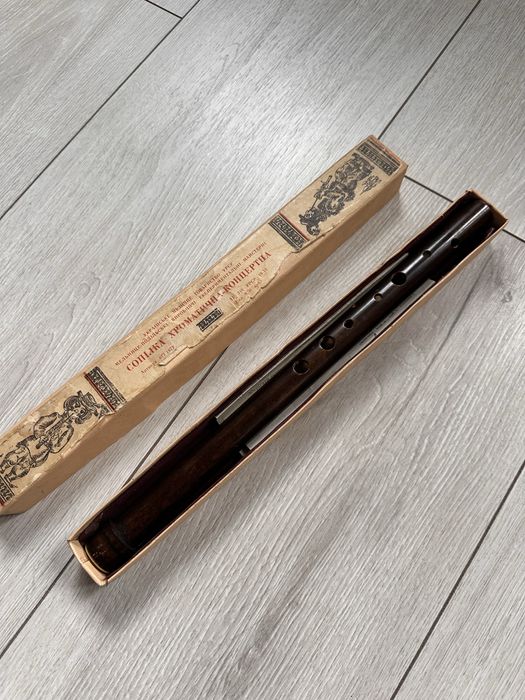 Сопилка деревяная новая  в коробке