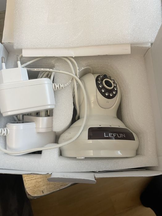 Camera bebé / Baby monitor / Intercomunicador / Camera de vigilância