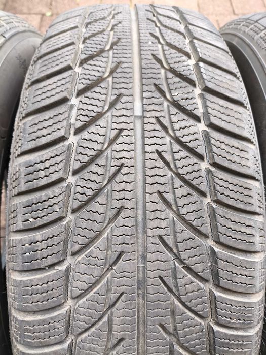 Opony Zimowe 205/65R15 Goodride SW608