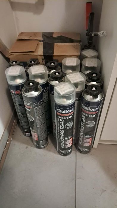 Pianka montazowa/ klej