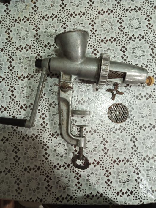 Соковижималка механічна