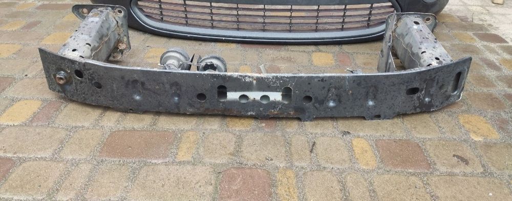 Підсилювачі бамперів перед/зад FORD focus MK2, Tesla model S, Mercedes