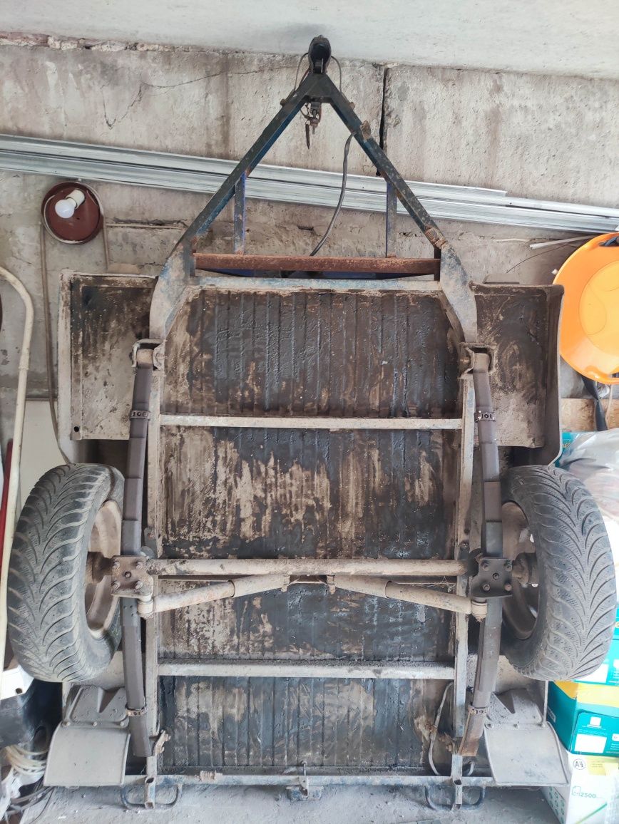 Продам прицеп МАЗ 1989 г.