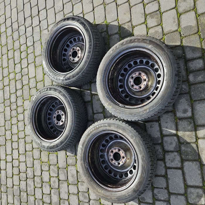 Opony zimowe 105/55 16 R felgi mercedes C, 5x112