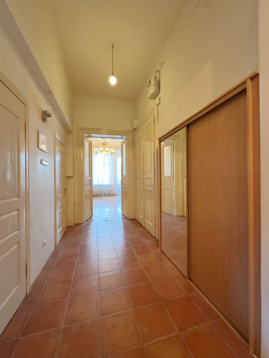 Оренда 3 - кімнатної квартири у ЦЕНТРІ МІСТА Проспект Свободи 29