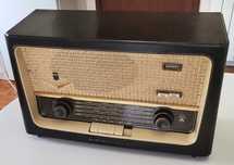 Rádio Antigo Grundig (coleção)