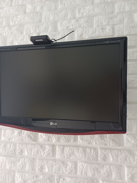Телевізор монітор LG