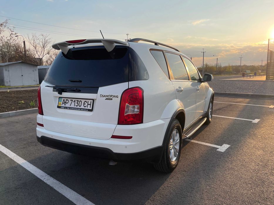 SsangYong Rexton 2012 Сімейне авто, володію з салону!