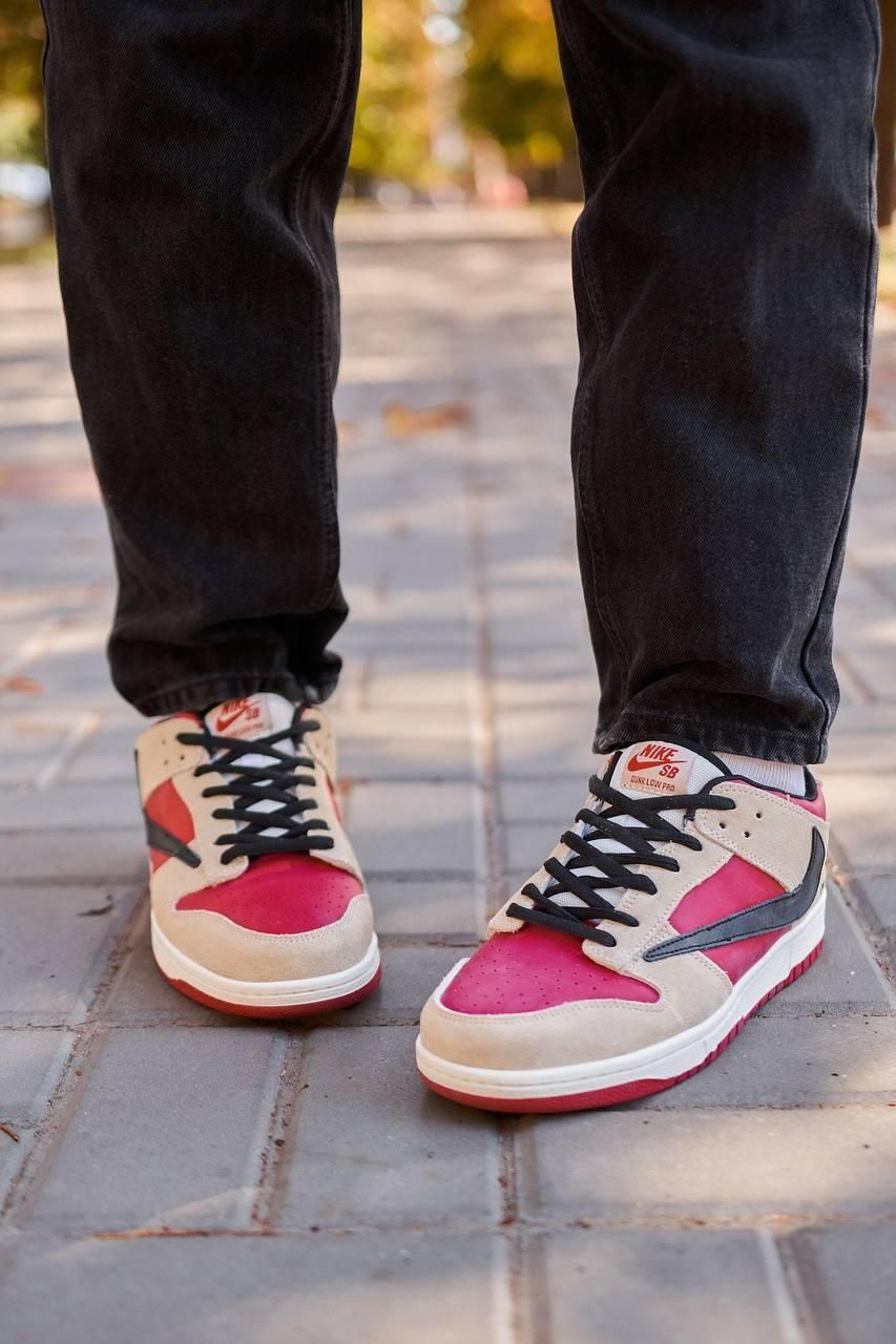 Кроссовки Nike SB Dunk Low x Travis Scott PlayStation Red