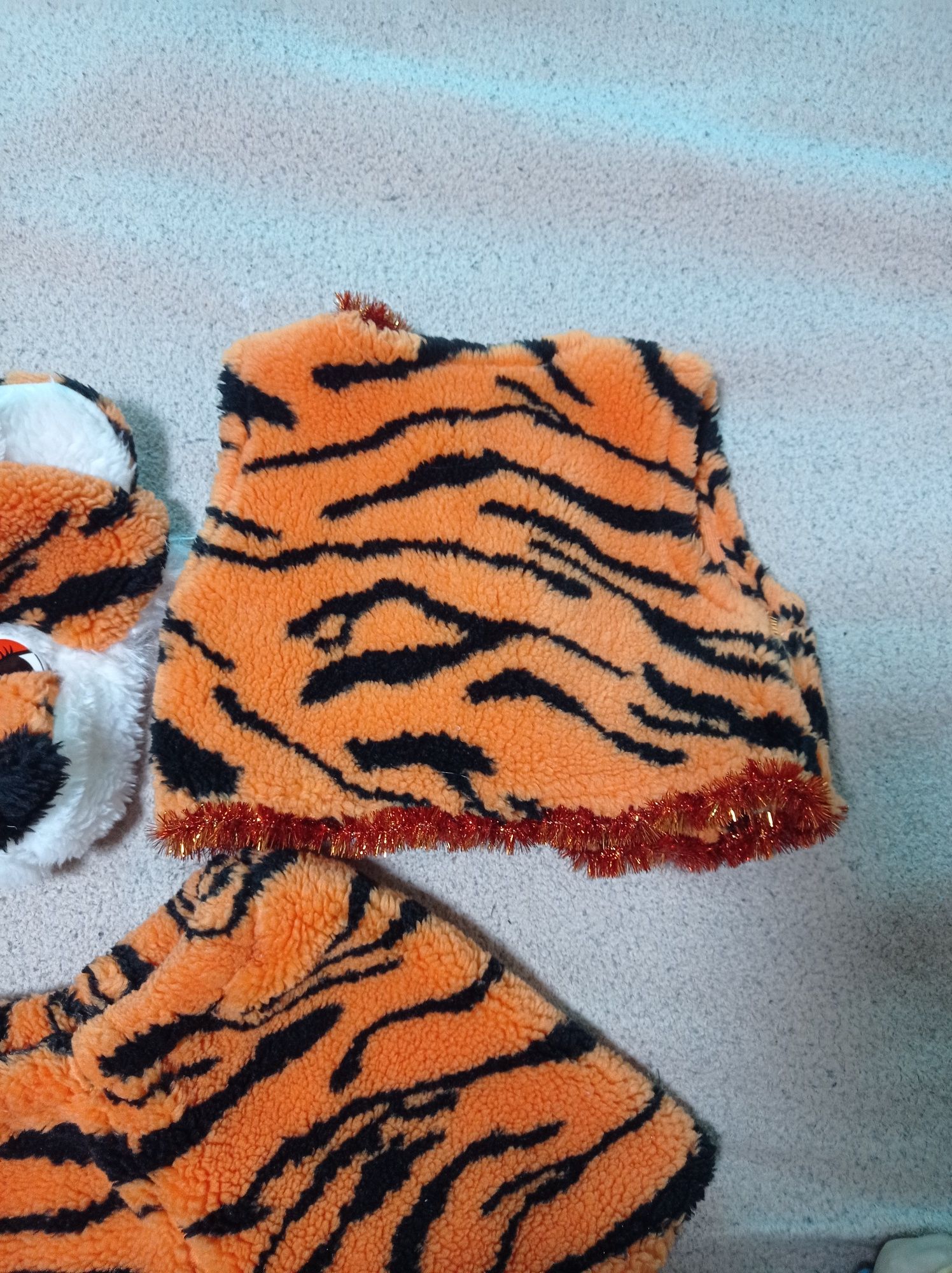 Новорічний ,карнавальний костюм тигра