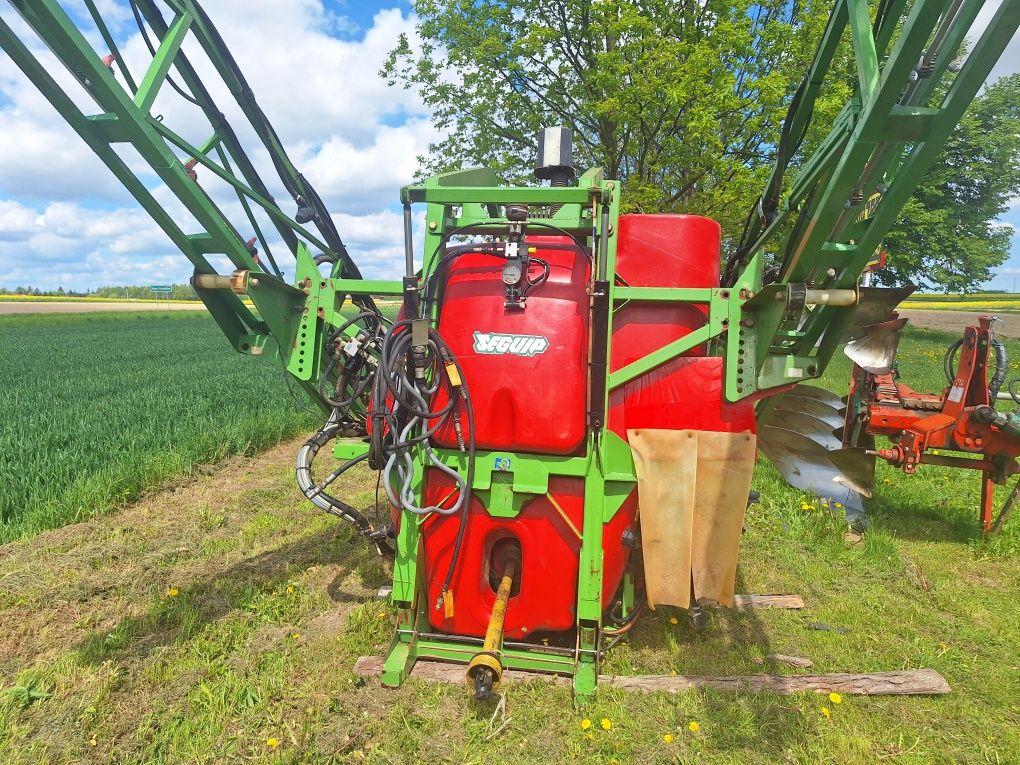 Opryskiwacz Seguip 1200l 24m