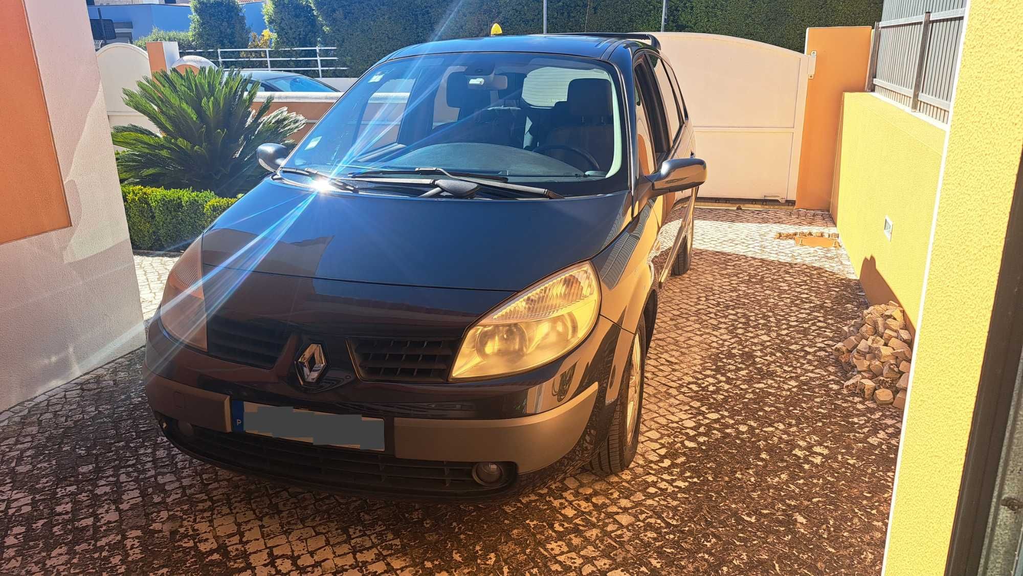 Renault Grand Scenic 1.5 (7 lugares)