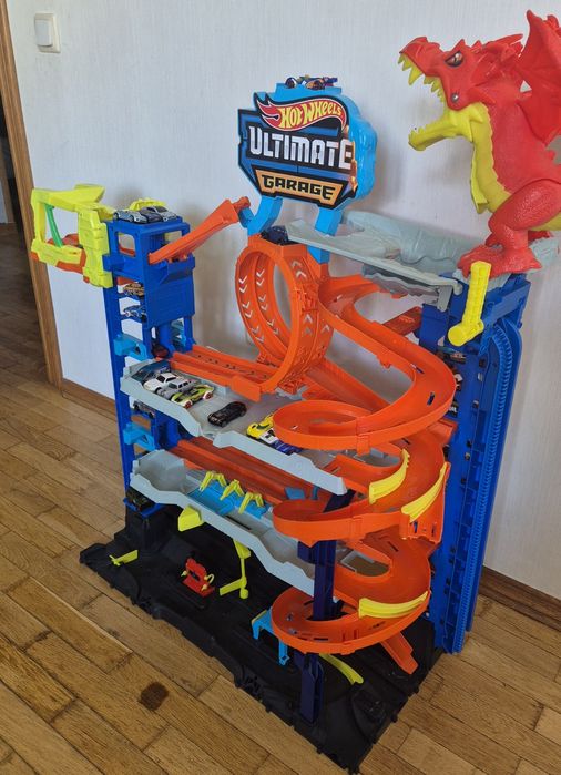 Оригінальний трек Hot wheels ultimate garage, 5000грн