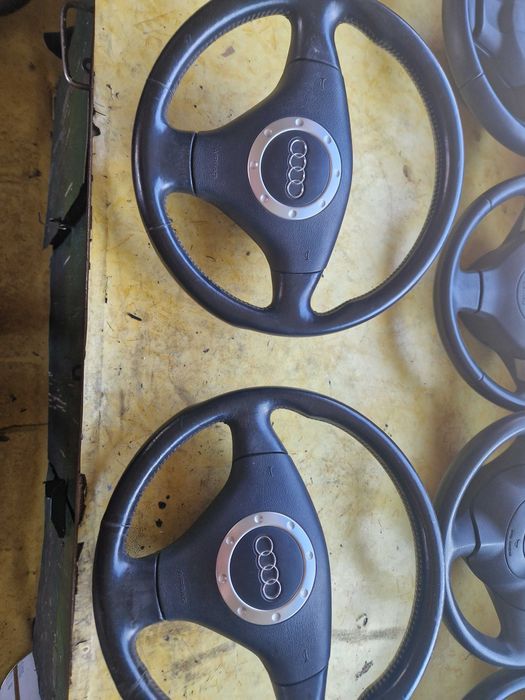 Kierownica Audi A4 B5 A3 8L A6 C5 8N0.419.091