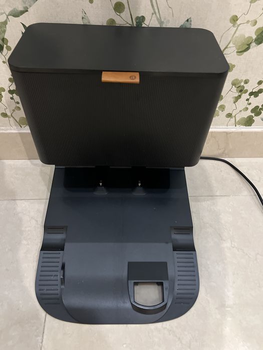 Base de limpeza automatica IRobot compativel com modelos J e I