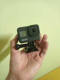 камера Gopro 8 Black кріплення на шлем