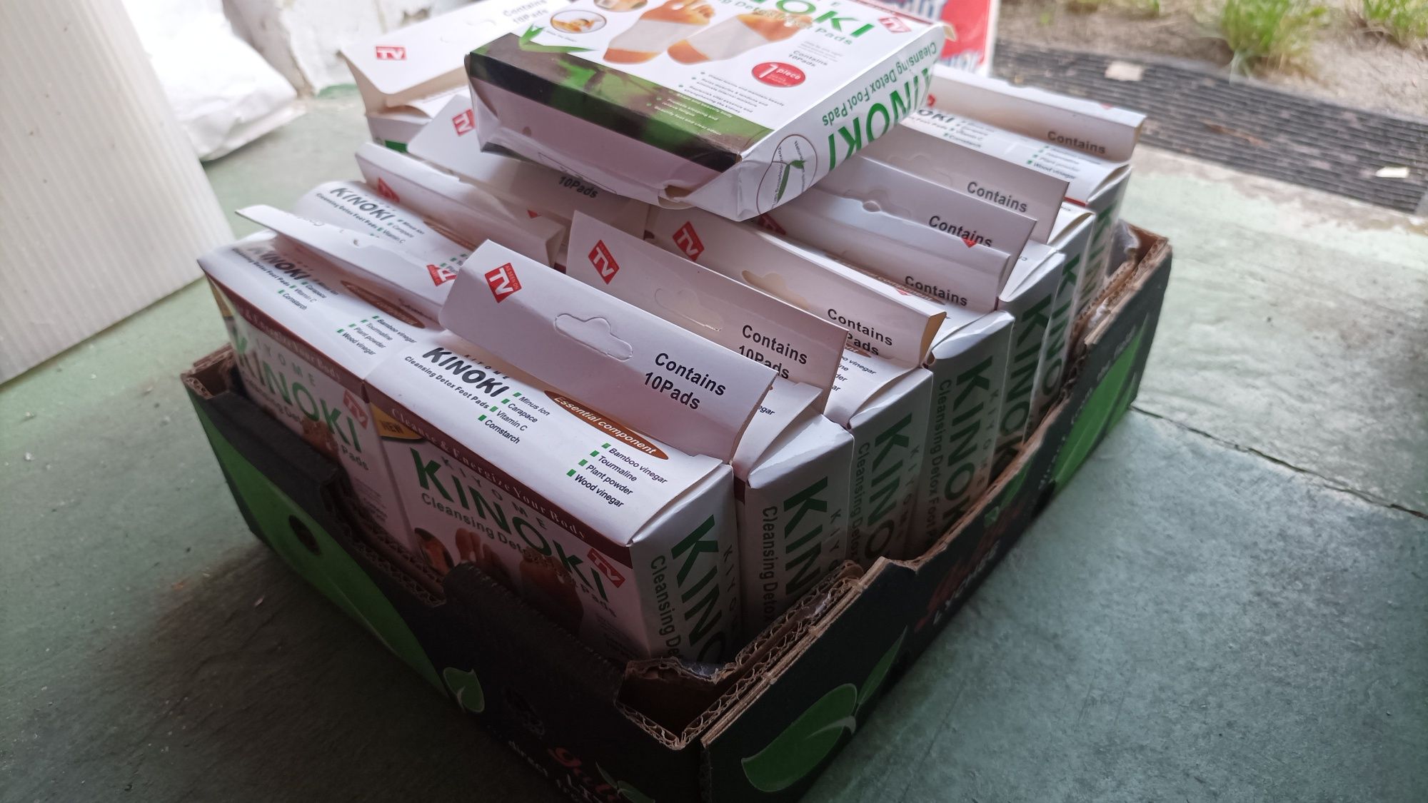 16x plastry oczyszczające na stopy detox kinoki 10 szt