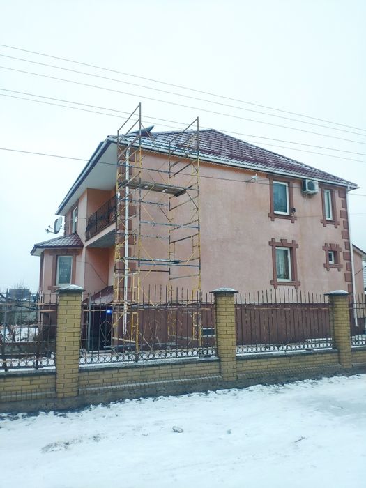 Вишка будівельна. Тура. Ліса