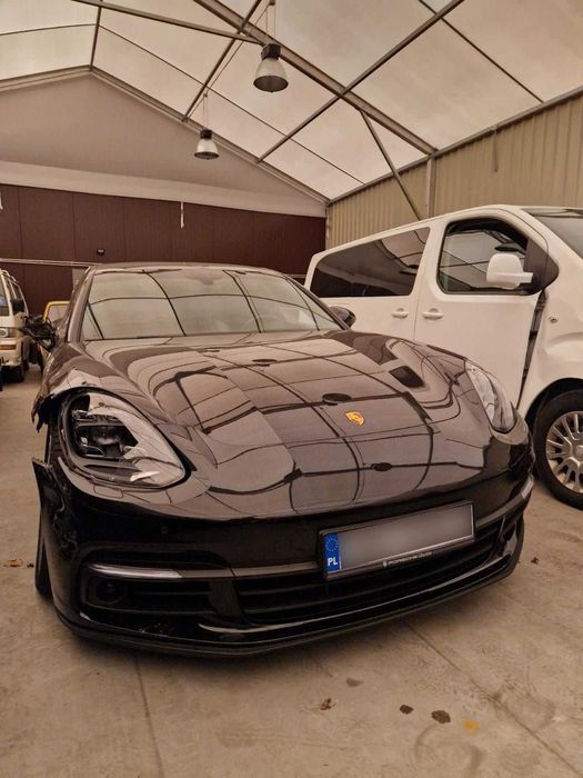 PORSCHE PANAMERA 4S POLIFT / 4.0TDI 421KM / czarne wnętrze / uszk.
