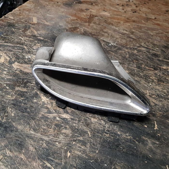 końcówka wydechu Mercedes B klasa A246 AMG