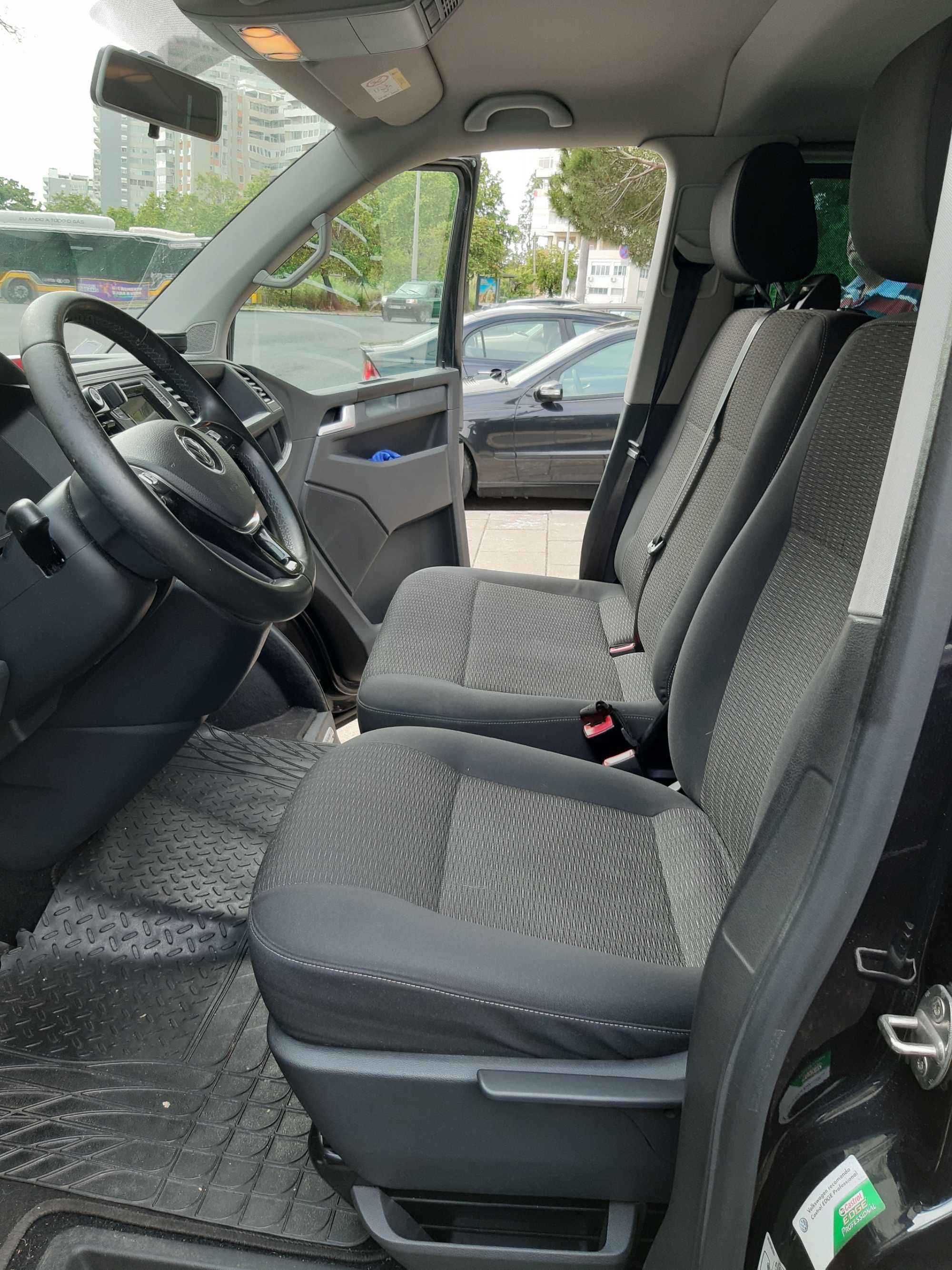 2019 Volkswagen caravelle adaptada para cadeira de rodas