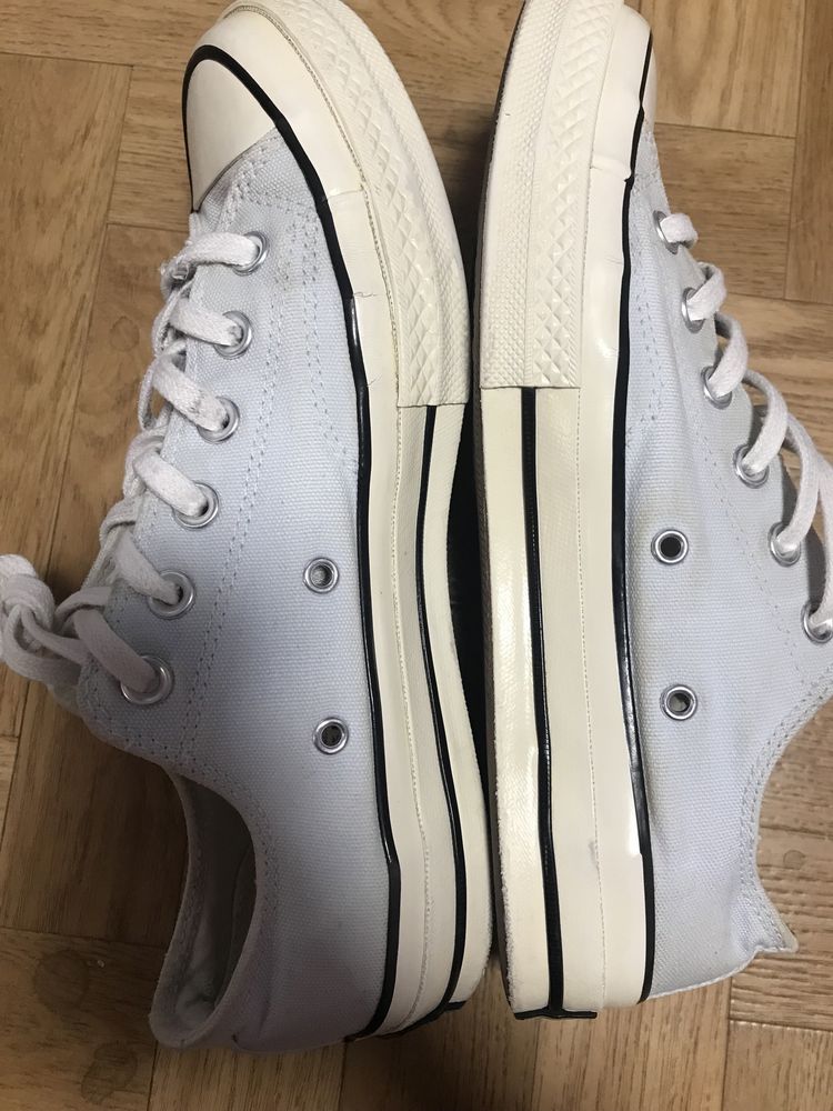 Продам оригінальні кеди Converse