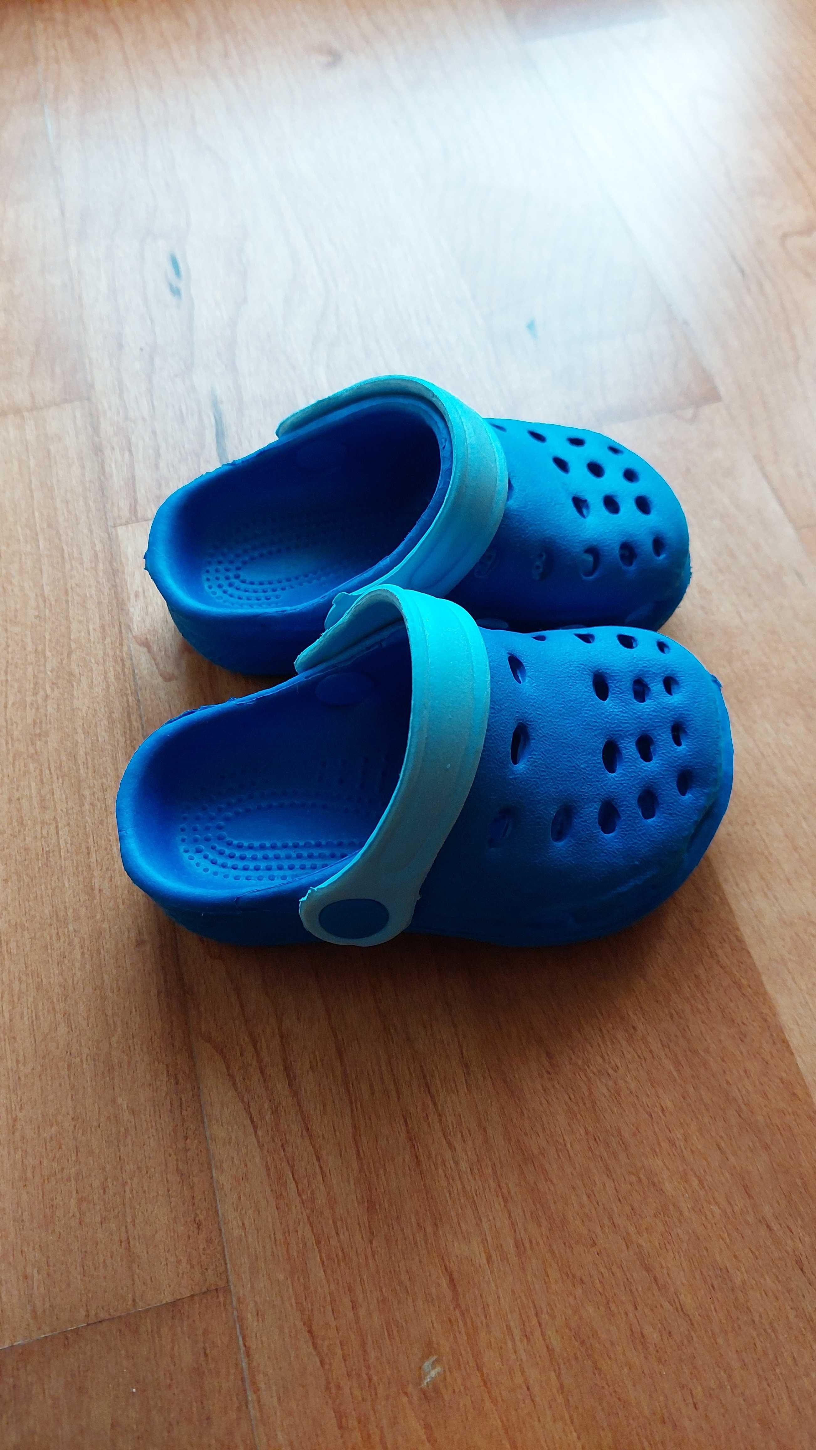 Crocs para criança (sandalia) tamanho 21