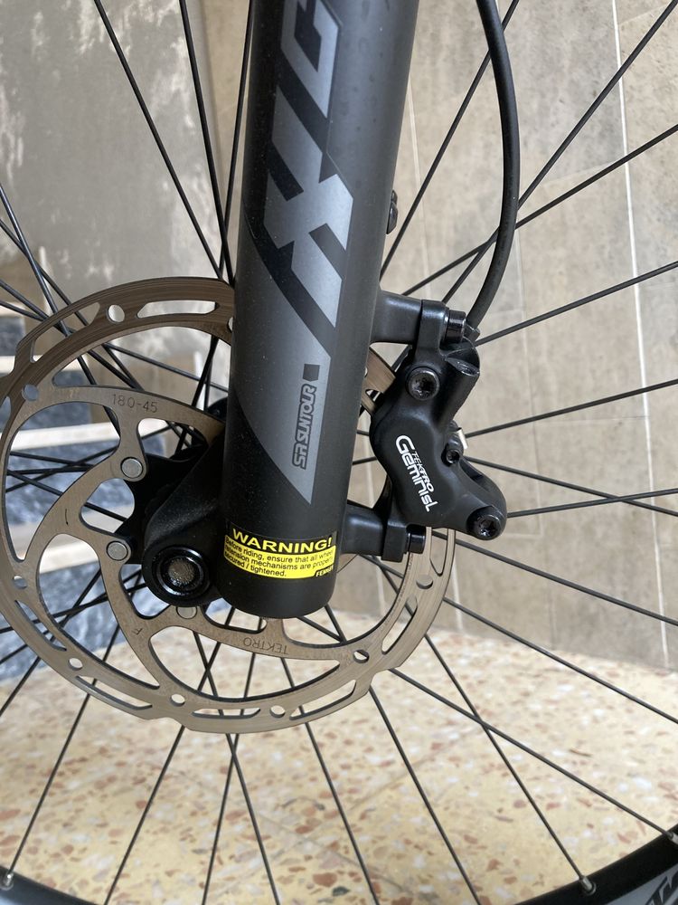 Ktm macina 2023