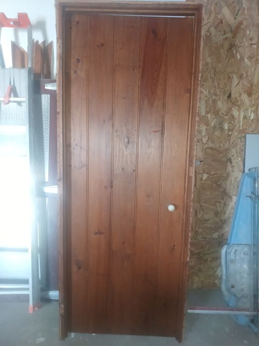 Portas interiores madeira maciça antigas com aro