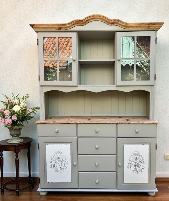 Kredens farmhouse, kredens rustykalny, kredens shabby chic