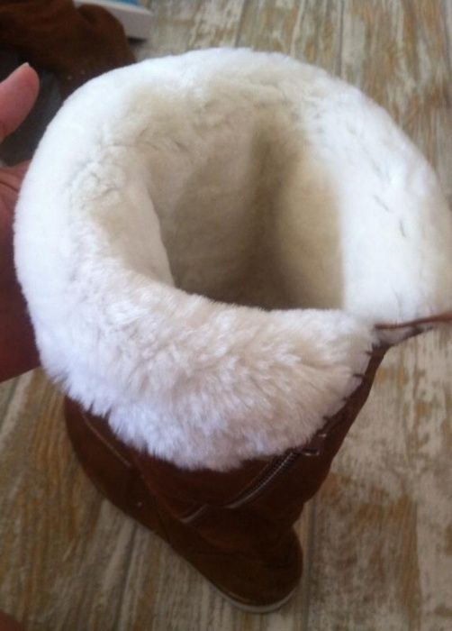 Высокие зимние сапоги угги из натуральной замши и натурального меха 40