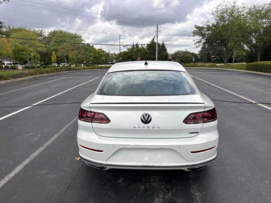 Volkswagen Arteon SEL R-Line 4Motion      2021