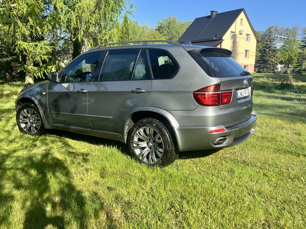 BMW X5 e70 3.0XD 7 osobowy m pakiet