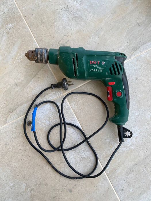 Продам дрель