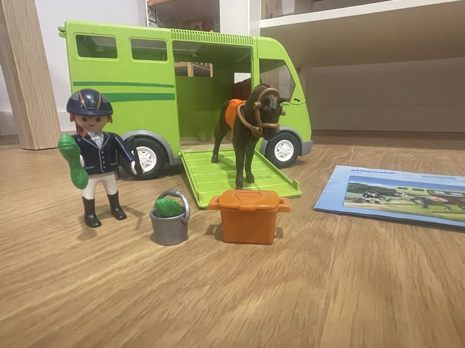 Playmobile 6928 auto do przewozu koni zestaw