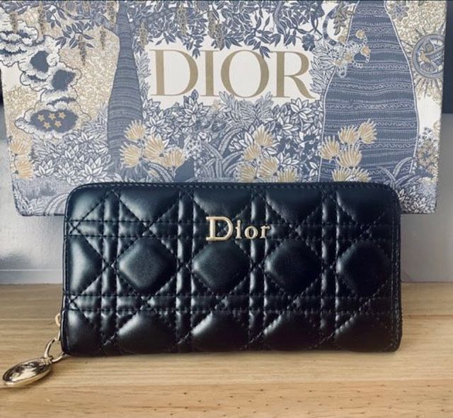 Nowy portfel Dior