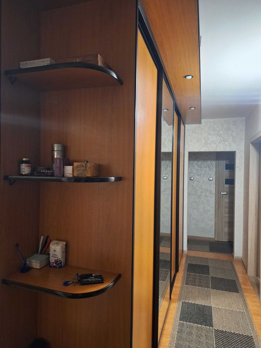 Szafa przesuwna do przedpokoju