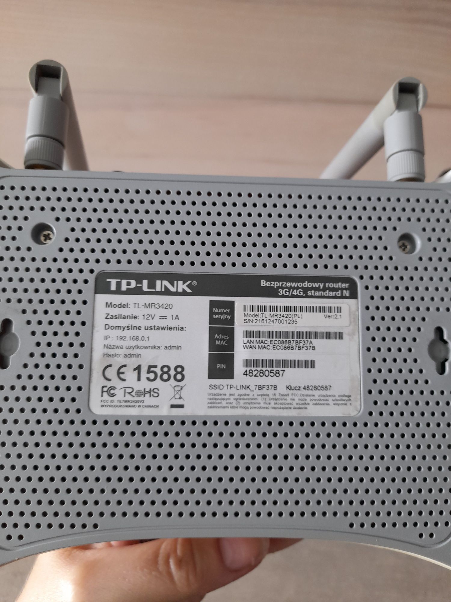 Router TP Link Model MR 3420