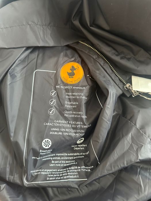 Płaszcz/ Trencz w kolorze czarnym. Save the duck.